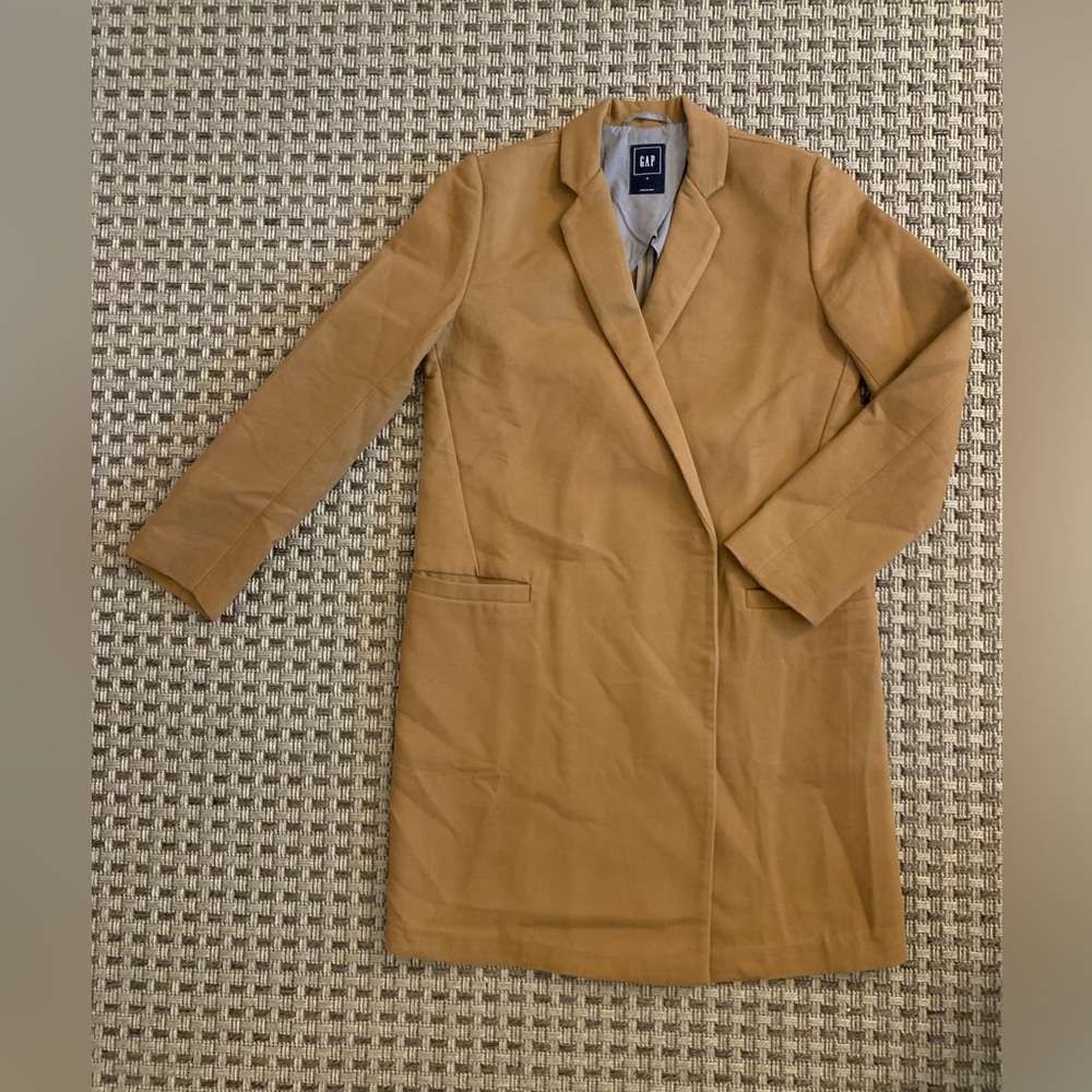 Gap Coat